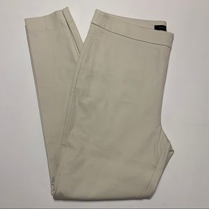 Ann Taylor Size 8 Skinny Pants